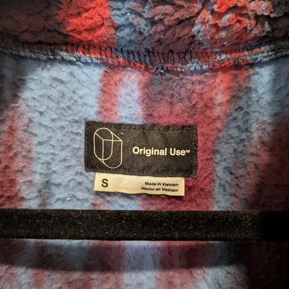 Original Use Fuzzy Sweater - Picture 3 of 6